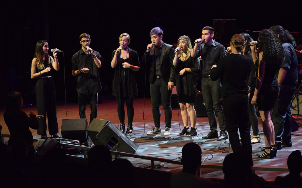 Synergy Vocal Jazz group directed by Glynis Davies at the Fullerton campus theater on Nov. 22. Photo credit: Neddie Facio