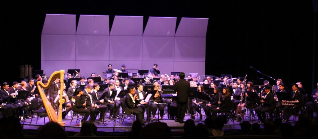 Fullerton College band settles in at the beginning of the Symphonic Winds performance. Photo credit: Tiffany Maloney-Rames