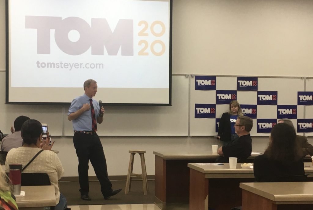 Presidential candidate, Tom Steyer spoke at Fullerton College on Nov. 16. Photo credit: Ida Echeverria