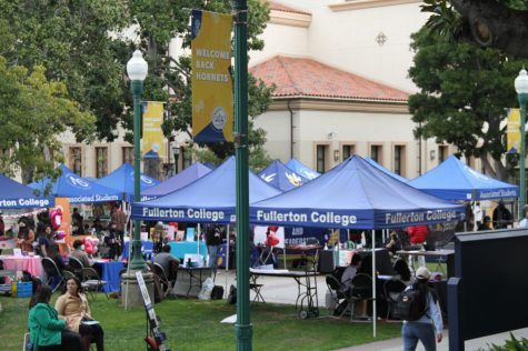Fullerton College Club Rush event with students and clubs present on one corner of the quad, next to the cafeteria on Tuesday Feb.14, 2023 Photo credit: Pedro Saravia
