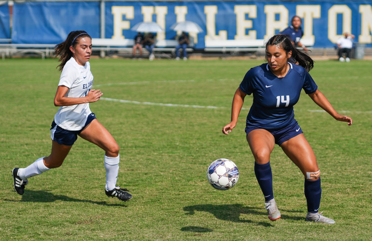 Leah Gutierrez competes for the ball against El Camino on Friday, Sept. 15, 2023.