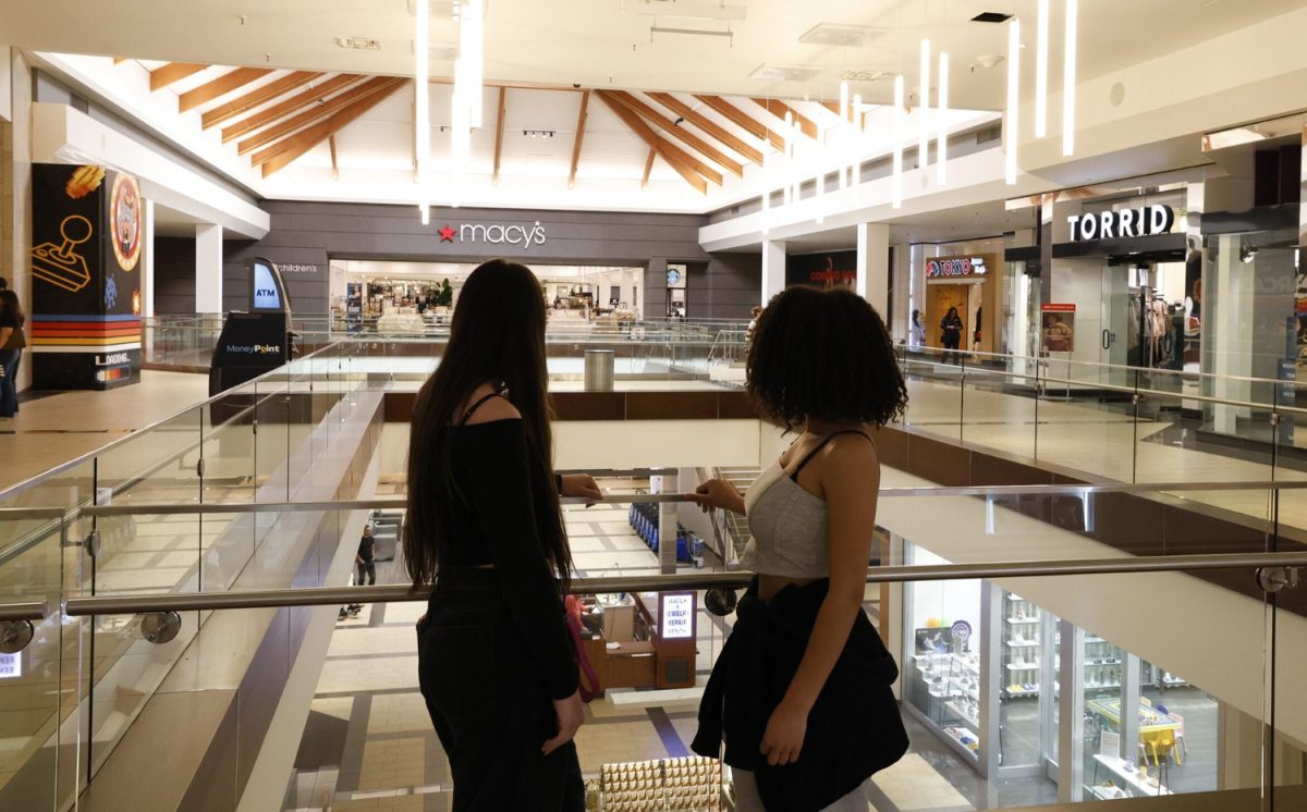 Breaking Bank: How OC college students are struggling and stretching dollars in 2025